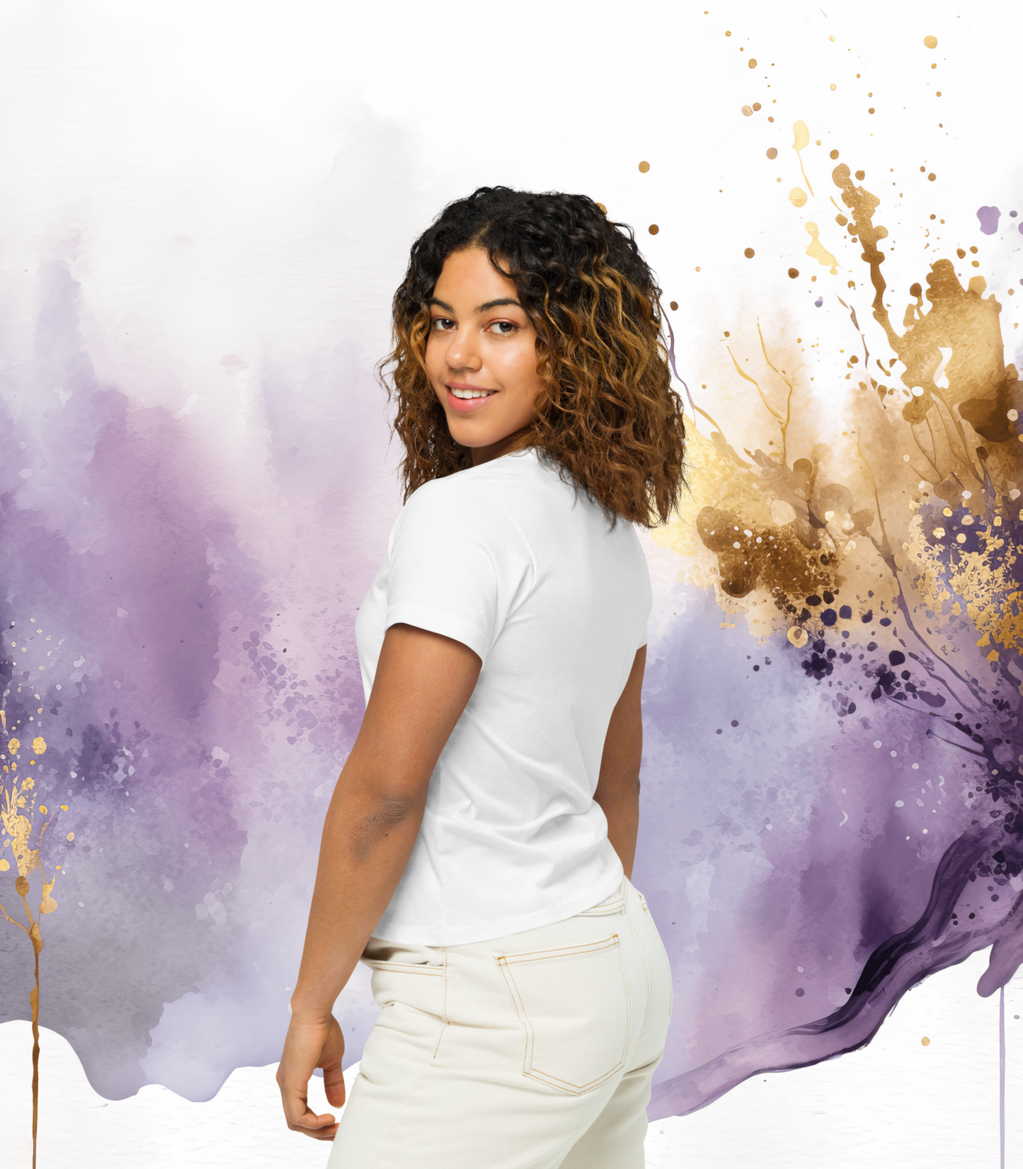 Loose Style Series - Apple & Snake - Women’s High-Waisted White T-shirt